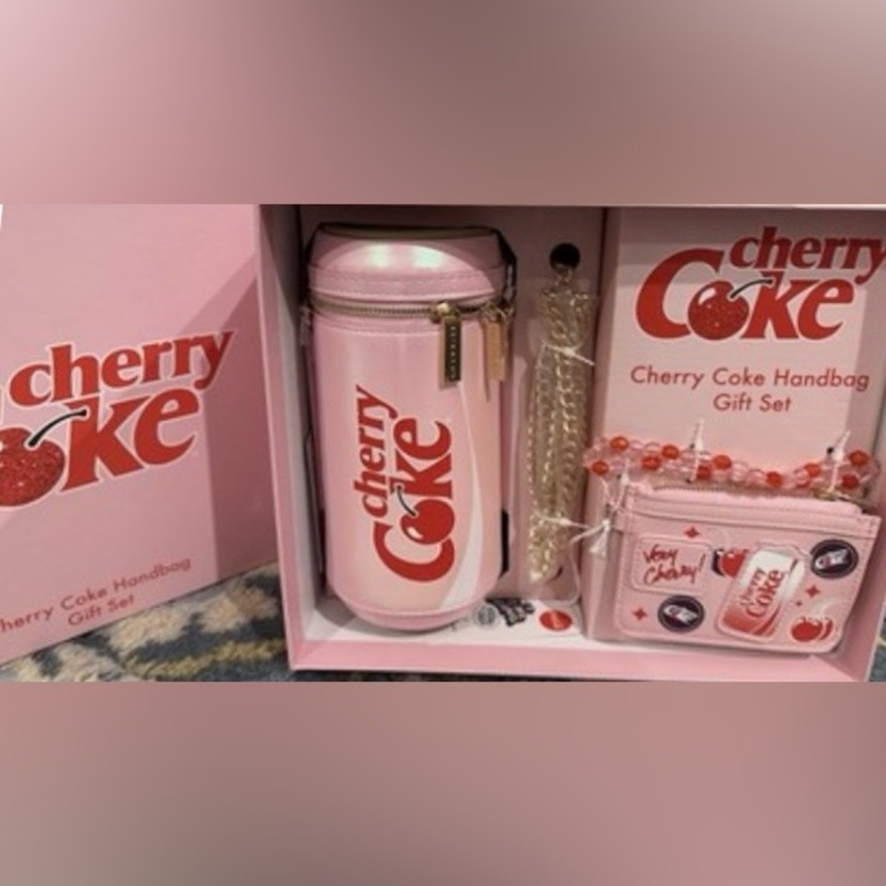 Cherry Coke Crossbody Gift Set With Small Wristlet NWT
Collector's